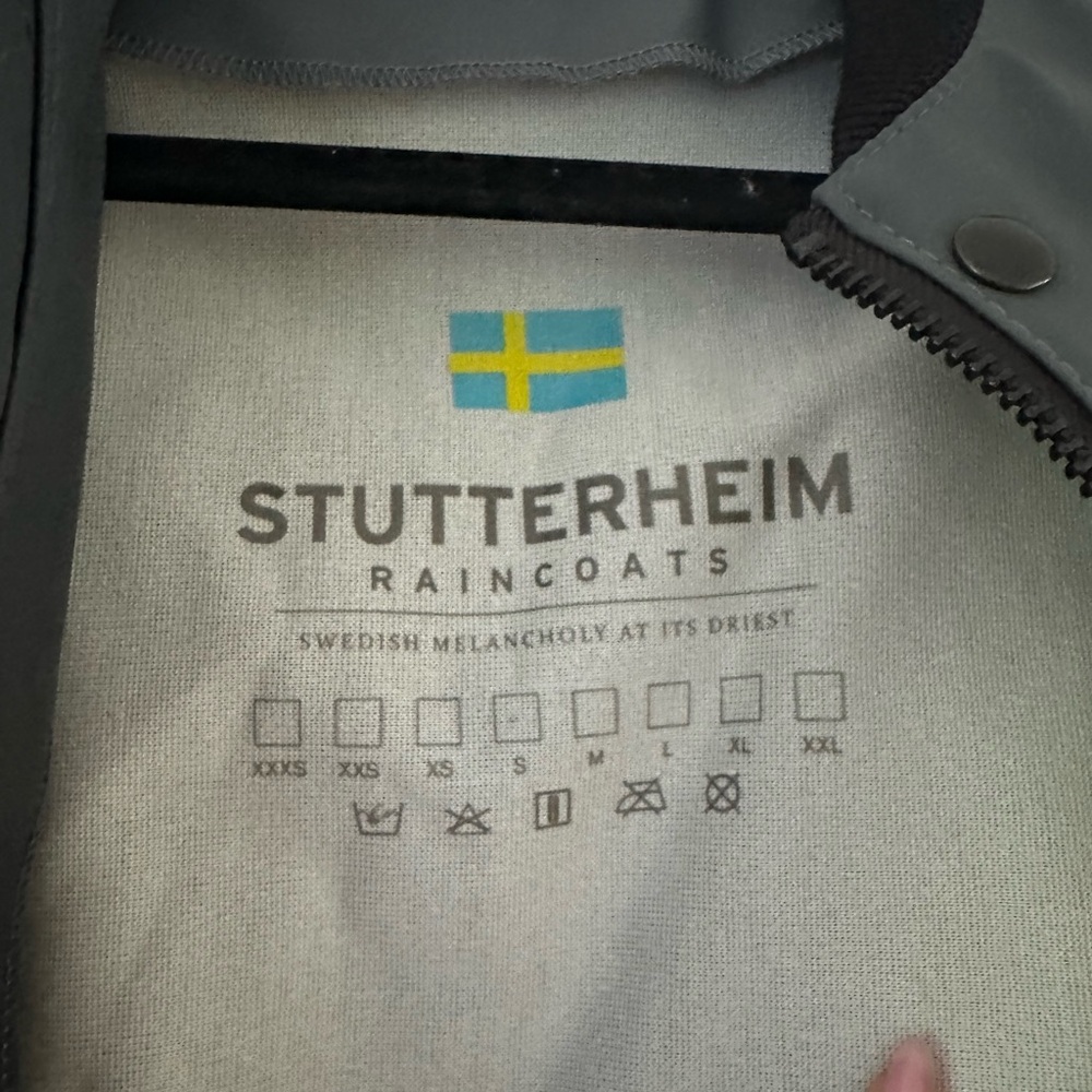 Stutterheim Gray Raincoat - Picture 2 of 4